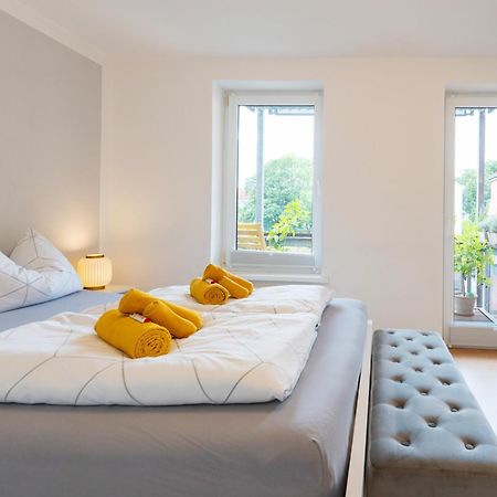 Schlosskoenig - Modernes & Zentrales Apartment Mit Balkon Und Arbeitsplatz Schwerin  Eksteriør bilde