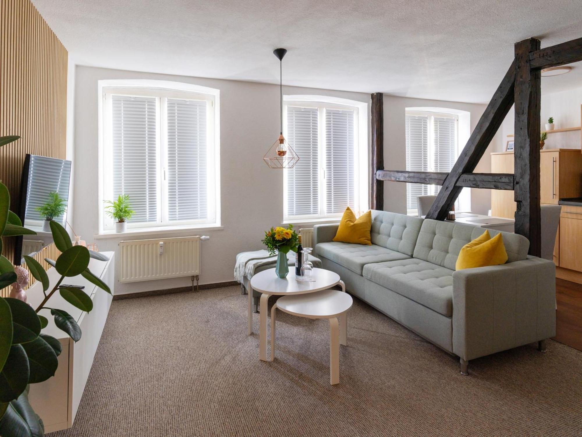 Schlosskoenig - Modernes & Zentrales Apartment Mit Balkon Und Arbeitsplatz Schwerin  Eksteriør bilde