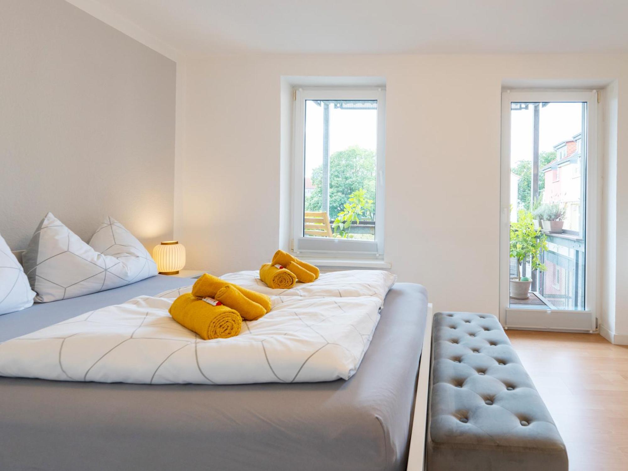 Schlosskoenig - Modernes & Zentrales Apartment Mit Balkon Und Arbeitsplatz Schwerin  Eksteriør bilde