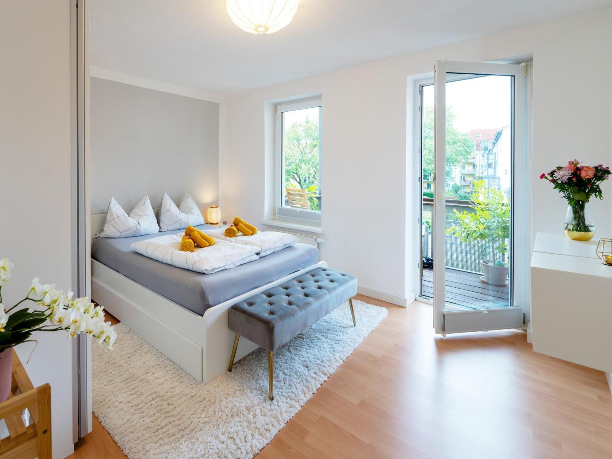 Schlosskoenig - Modernes & Zentrales Apartment Mit Balkon Und Arbeitsplatz Schwerin  Eksteriør bilde
