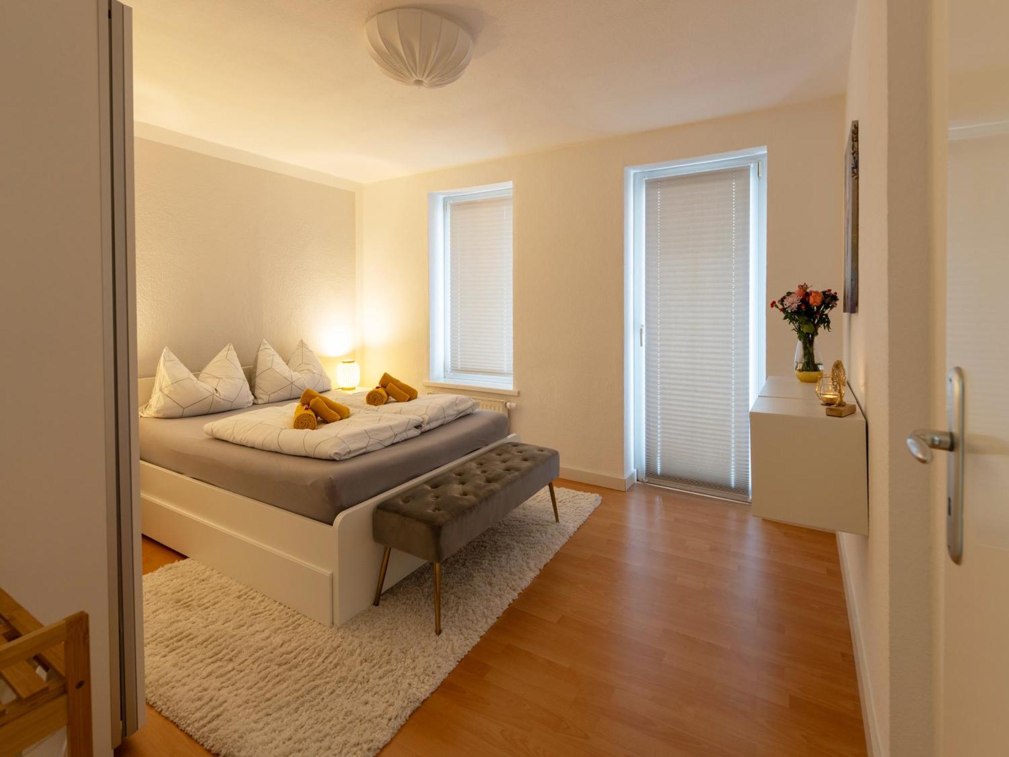 Schlosskoenig - Modernes & Zentrales Apartment Mit Balkon Und Arbeitsplatz Schwerin  Eksteriør bilde