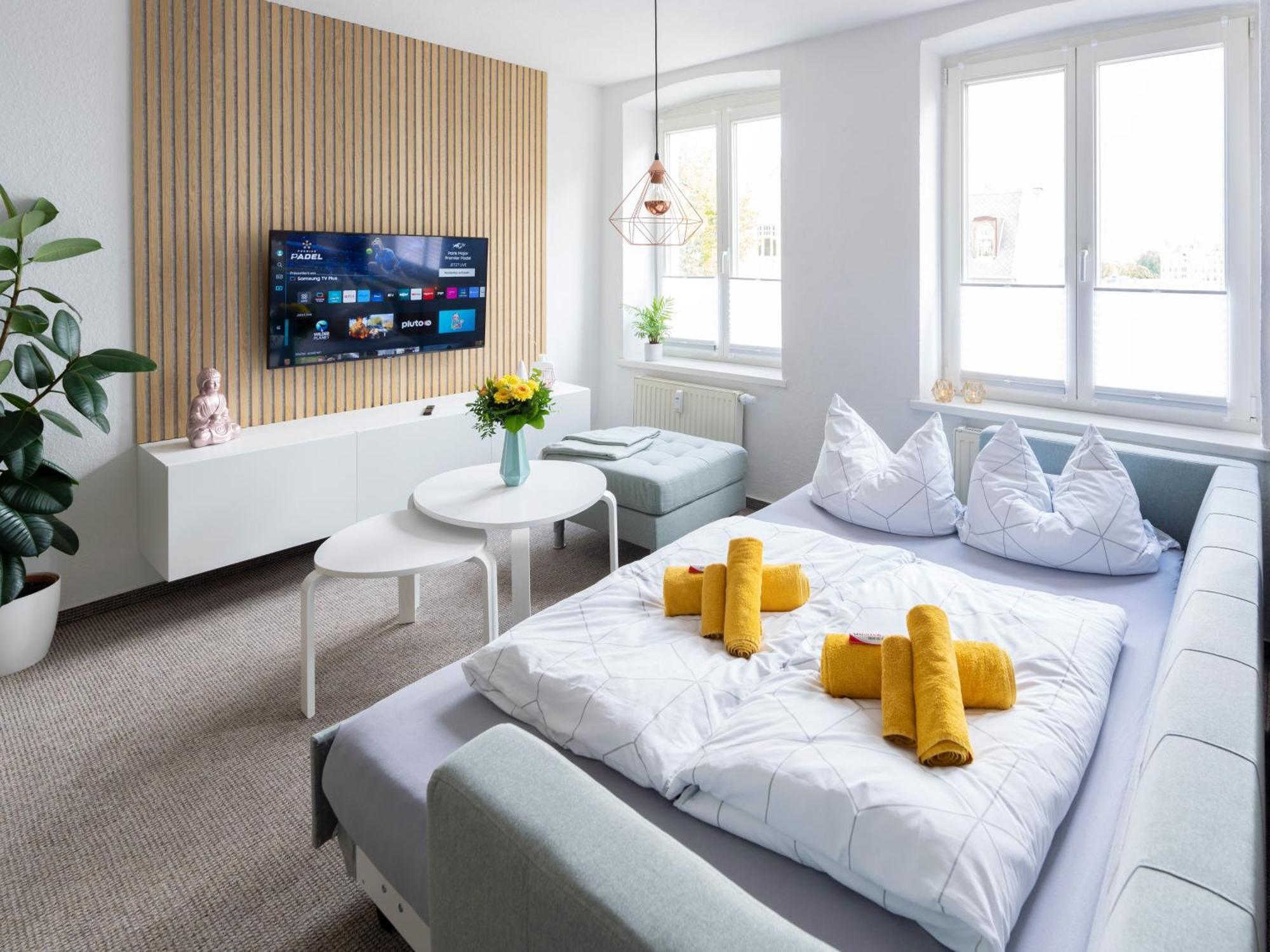 Schlosskoenig - Modernes & Zentrales Apartment Mit Balkon Und Arbeitsplatz Schwerin  Eksteriør bilde