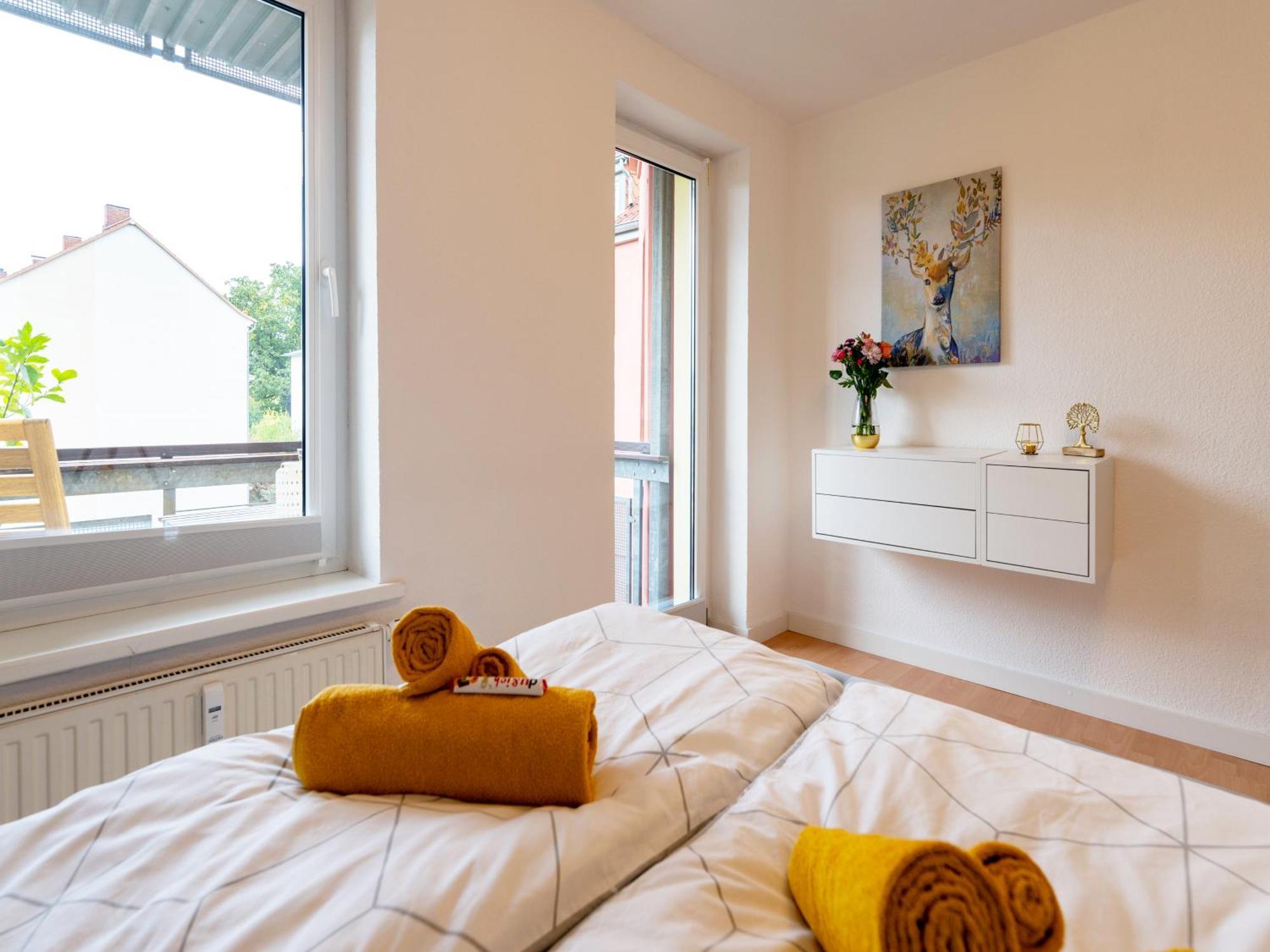 Schlosskoenig - Modernes & Zentrales Apartment Mit Balkon Und Arbeitsplatz Schwerin  Eksteriør bilde
